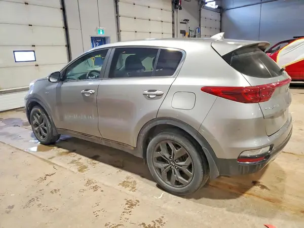 KNDPMCAC8M7893030 2021 KIA SPORTAGE - Image 2