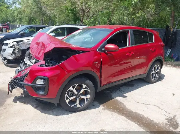 KNDPMCAC8M7901921 2021 KIA SPORTAGE - Image 2