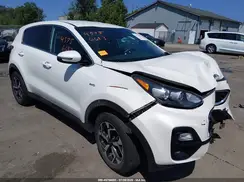 KNDPMCAC8M7920033 2021 KIA SPORTAGE