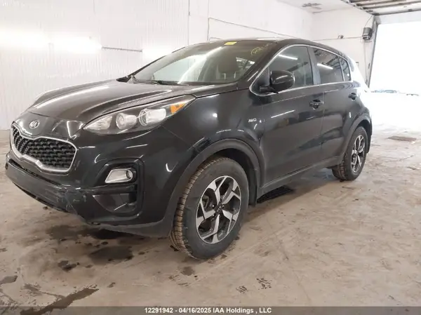 KNDPMCAC8M7921408 2021 KIA SPORTAGE - Image 2