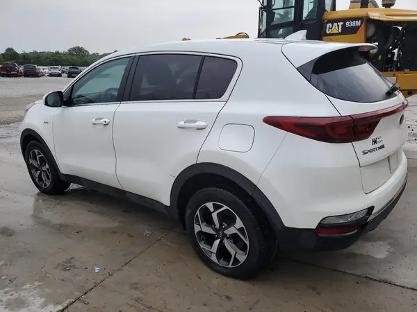 KNDPMCAC8M7929279 2021 KIA SPORTAGE - Image 2
