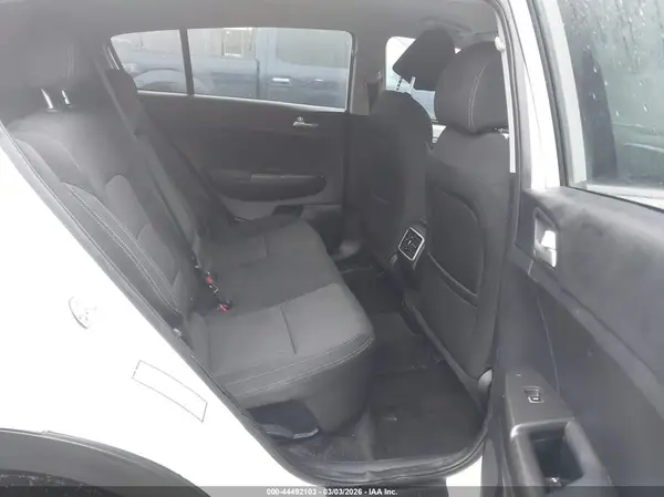 KNDPMCAC8M7933610 2021 KIA SPORTAGE - Image 8