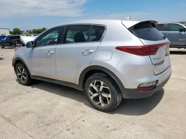KNDPMCAC8M7933994 2021 KIA SPORTAGE - Image 2