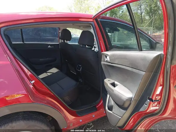 KNDPMCAC8M7942596 2021 KIA SPORTAGE - Image 8