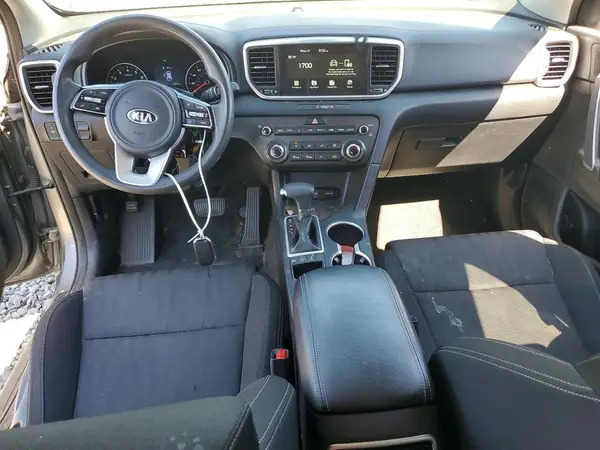 KNDPMCAC8N7007757 2022 KIA SPORTAGE - Image 8