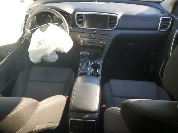 KNDPMCAC8N7008293 2022 KIA SPORTAGE - Image 8