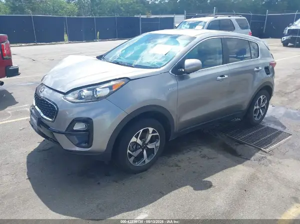 KNDPMCAC8N7014224 2022 KIA SPORTAGE - Image 2