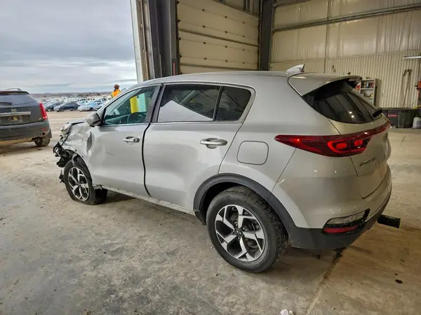 KNDPMCAC8N7016197 2022 KIA SPORTAGE - Image 2