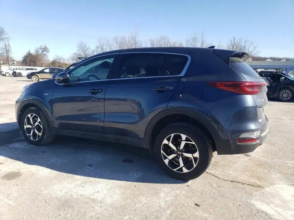 KNDPMCAC8N7019715 2022 KIA SPORTAGE - Image 2