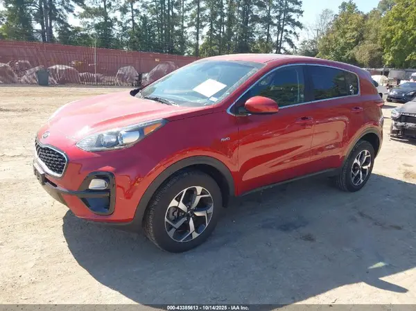 KNDPMCAC8N7023957 2022 KIA SPORTAGE - Image 2