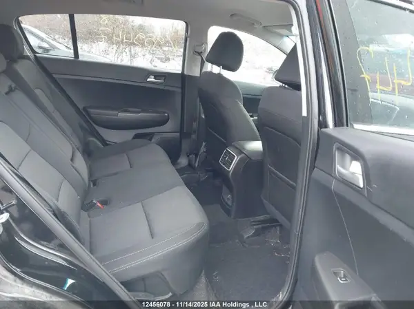 KNDPMCAC8N7959447 2022 KIA SPORTAGE - Image 8