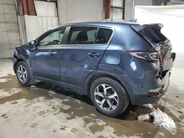 KNDPMCAC8N7967788 2022 KIA SPORTAGE - Image 2