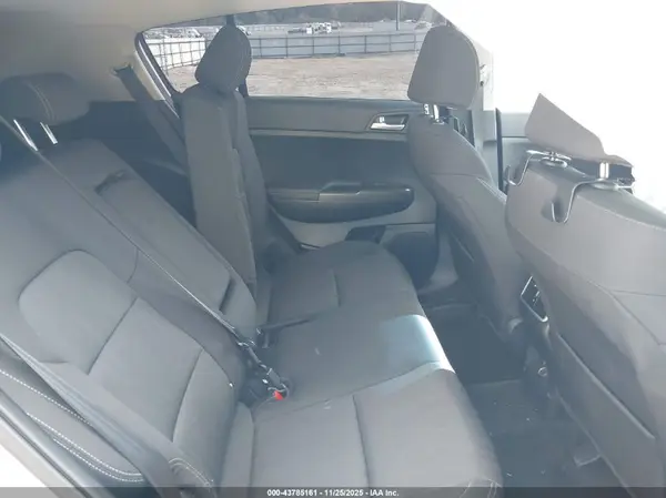 KNDPMCAC8N7970769 2022 KIA SPORTAGE - Image 8
