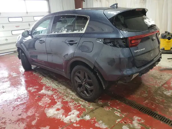 KNDPMCAC8N7972635 2022 KIA SPORTAGE - Image 2