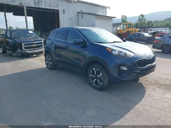 KNDPMCAC8N7984252 2022 KIA SPORTAGE - Image 1