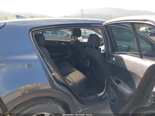 KNDPMCAC8N7984252 2022 KIA SPORTAGE - Image 8