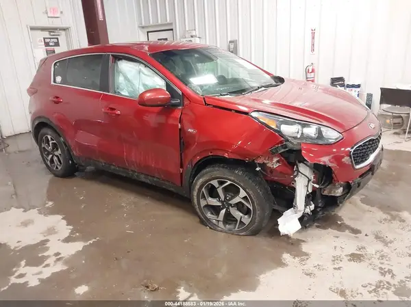 KNDPMCAC8N7987443 2022 KIA SPORTAGE - Image 1