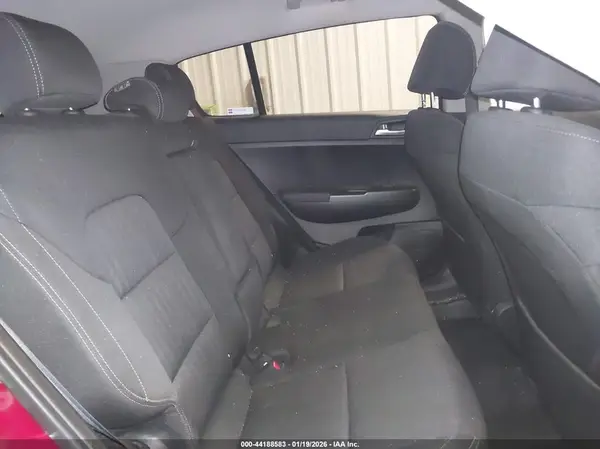 KNDPMCAC8N7987443 2022 KIA SPORTAGE - Image 8