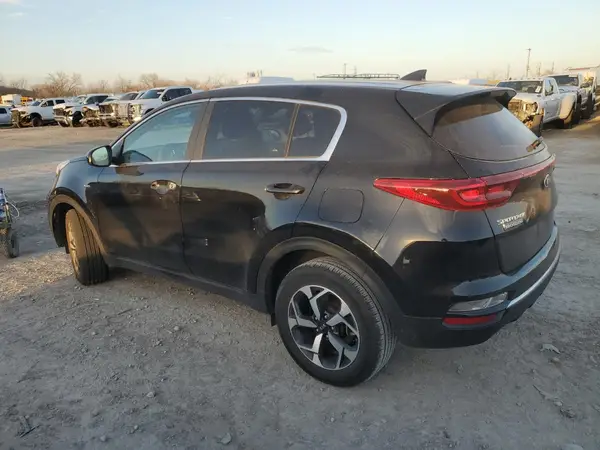 KNDPMCAC8N7993274 2022 KIA SPORTAGE - Image 2