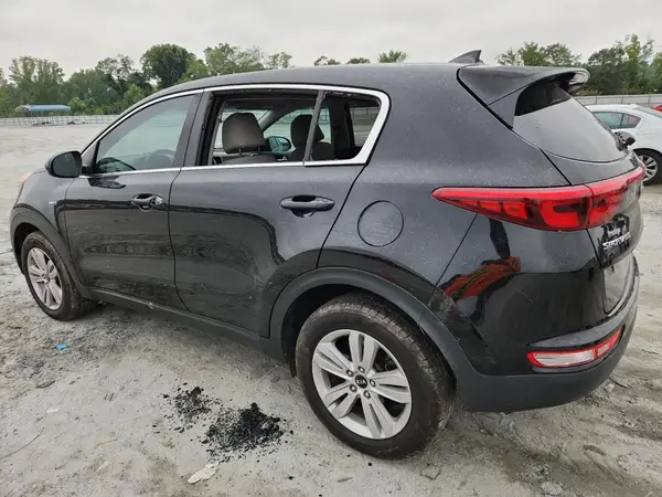 KNDPMCAC9H7032266 2017 KIA SPORTAGE - Image 2