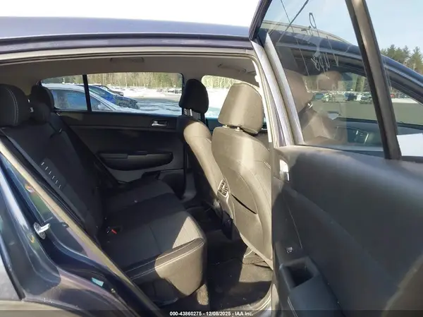 KNDPMCAC9H7034762 2017 KIA SPORTAGE - Image 8