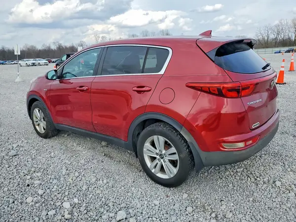 KNDPMCAC9H7042098 2017 KIA SPORTAGE - Image 2