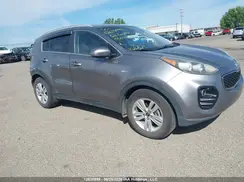 KNDPMCAC9H7056552 2017 KIA SPORTAGE