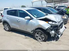 KNDPMCAC9H7063873 2017 KIA SPORTAGE