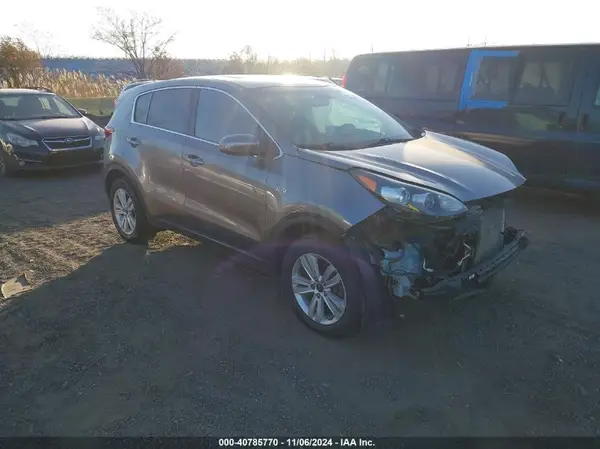 KNDPMCAC9H7109749 2017 KIA SPORTAGE - Image 1