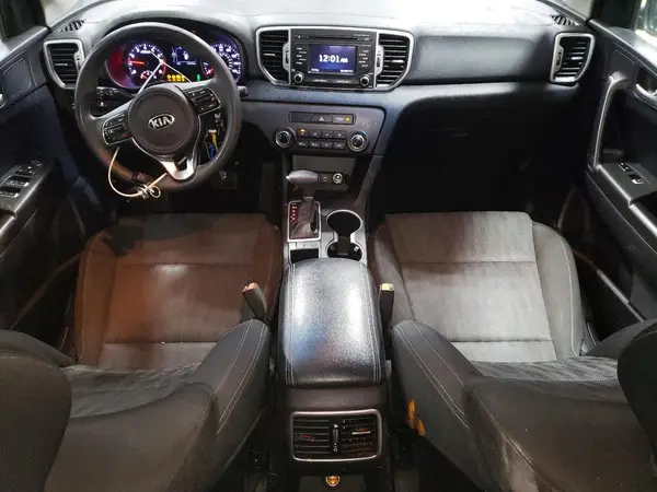 KNDPMCAC9H7116717 2017 KIA SPORTAGE - Image 8