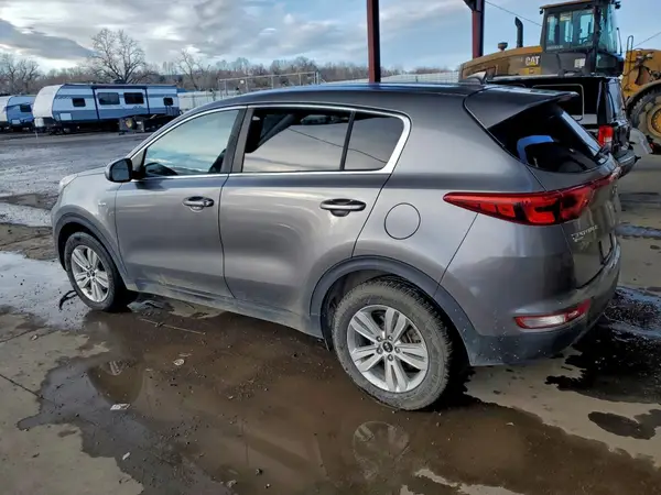 KNDPMCAC9H7128771 2017 KIA SPORTAGE - Image 2