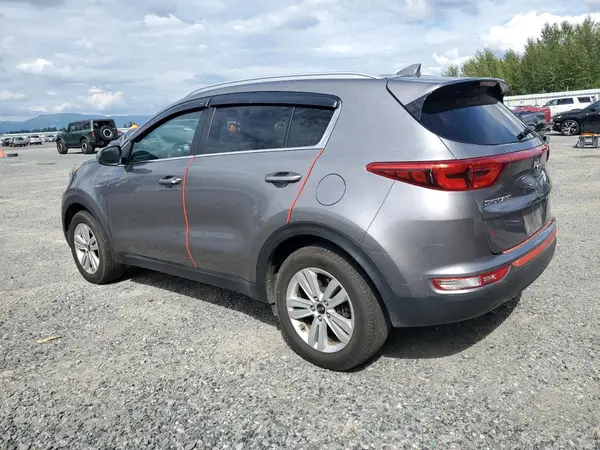 KNDPMCAC9H7152505 2017 KIA SPORTAGE - Image 2