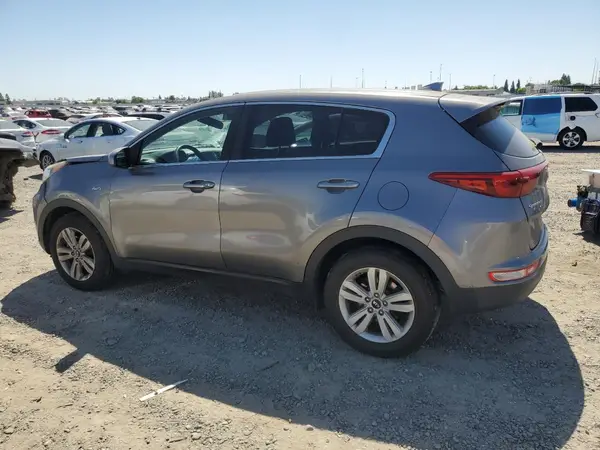 KNDPMCAC9H7159793 2017 KIA SPORTAGE - Image 2