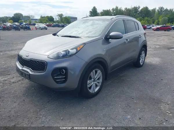 KNDPMCAC9H7167344 2017 KIA SPORTAGE - Image 2