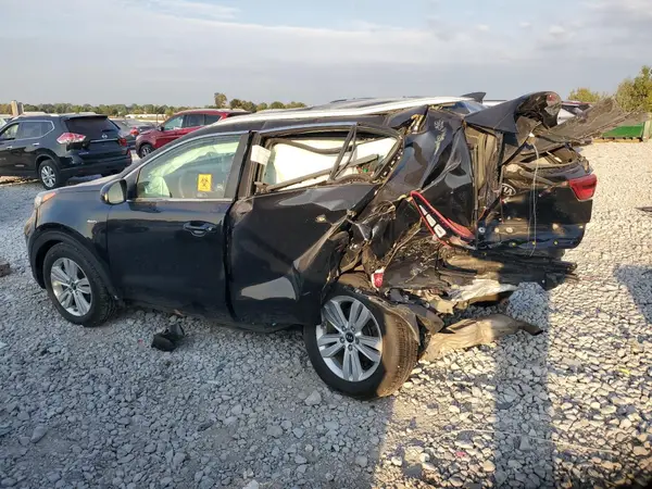 KNDPMCAC9H7169451 2017 KIA SPORTAGE - Image 2