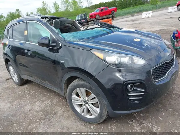 KNDPMCAC9H7178960 2017 KIA SPORTAGE - Image 1