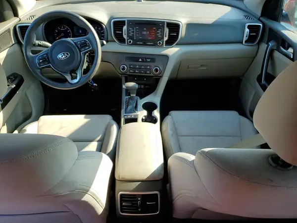 KNDPMCAC9H7183155 2017 KIA SPORTAGE - Image 8