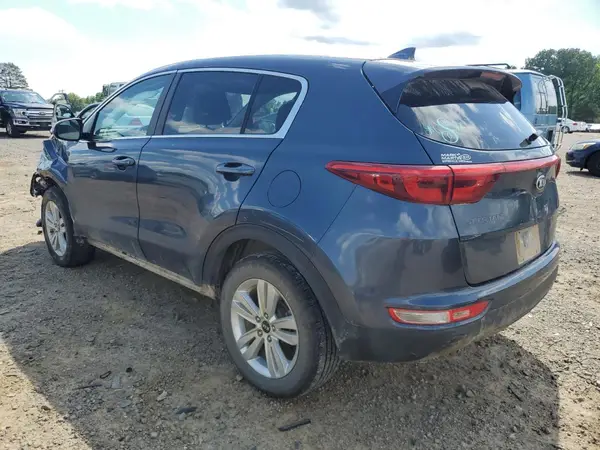 KNDPMCAC9H7195919 2017 KIA SPORTAGE - Image 2