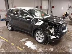 KNDPMCAC9H7201606 2017 KIA SPORTAGE