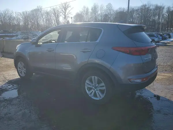 KNDPMCAC9H7220253 2017 KIA SPORTAGE - Image 2