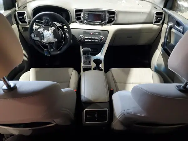 KNDPMCAC9H7220432 2017 KIA SPORTAGE - Image 8