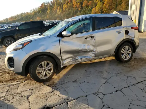 KNDPMCAC9H7237022 2017 KIA SPORTAGE - Image 1