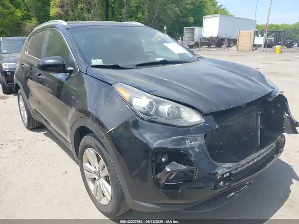 KNDPMCAC9H7237912 2017 KIA SPORTAGE - Image 1