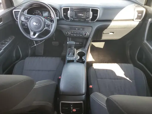 KNDPMCAC9H7243399 2017 KIA SPORTAGE - Image 8