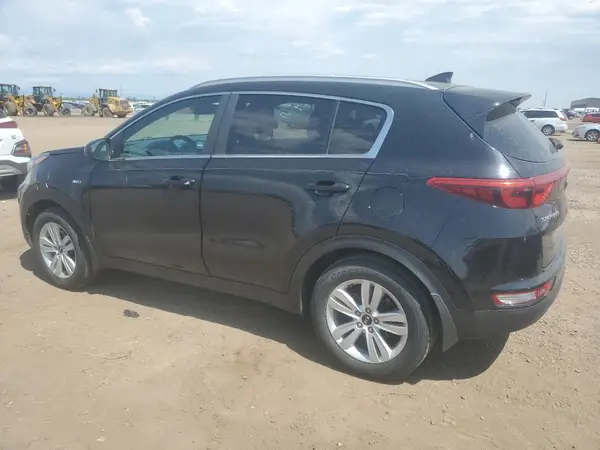 KNDPMCAC9H7244939 2017 KIA SPORTAGE - Image 2