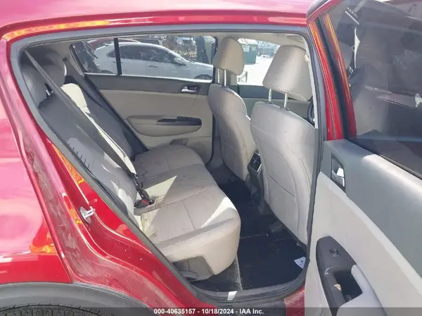 KNDPMCAC9H7245315 2017 KIA SPORTAGE - Image 8