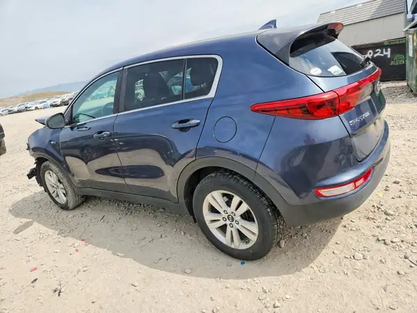 KNDPMCAC9H7258663 2017 KIA SPORTAGE - Image 2