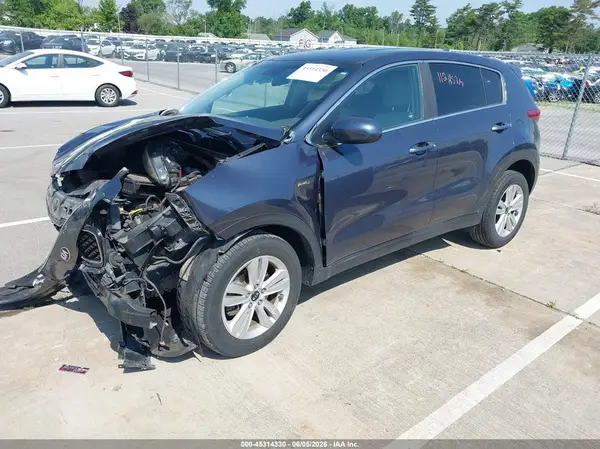 KNDPMCAC9H7291243 2017 KIA SPORTAGE - Image 2