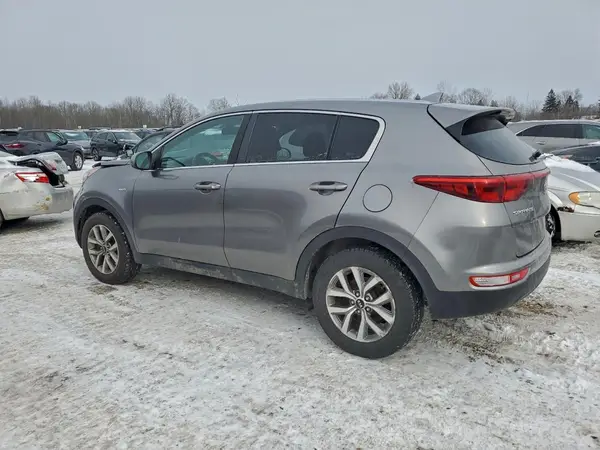 KNDPMCAC9J7310654 2018 KIA SPORTAGE - Image 2