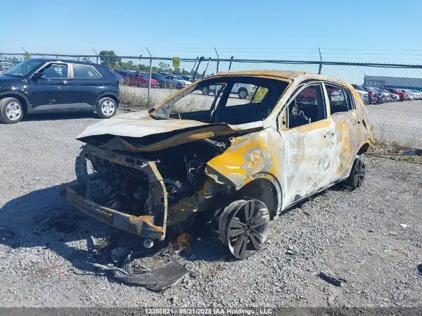 KNDPMCAC9J7341130 2018 KIA SPORTAGE - Image 2